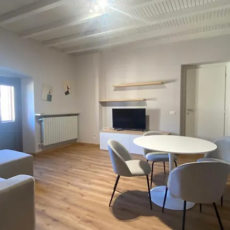 Apt2 *